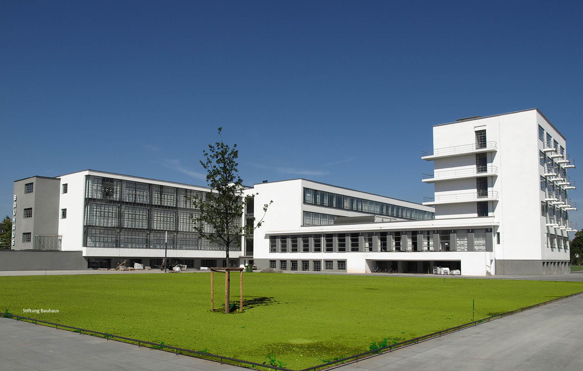 Bauhaus Dessau renovation with MHB classic-iso